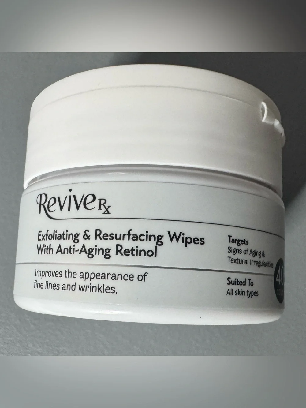 ReviveRx Exfoliating & Resurfacing Wipes with anti aging Retinol 40ct all skin